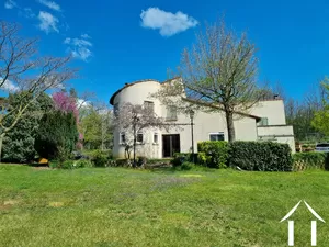 Character property for sale in PERIGNAT SUR ALLIER  Ref # AP03007937 
