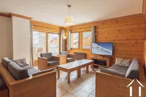 5-bedrooms apartment - 40 sq.m terrace les menuires Ref # C3877 