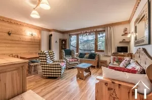 2 bedroom ski in/ski out apartment la tania Ref # C4008 