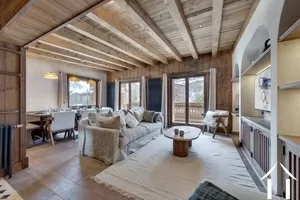 3-bedroom apartment + mountain corner - high quality renovation  Ref # C4758 