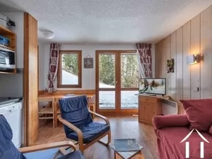 One bedroom flat + mountain corner - ski in ski out  Ref # C5882 