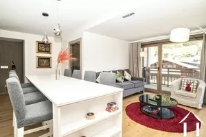 3 bedroom apartment - in the center  Ref # C6362 