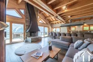 14-room standalone chalet – breathtaking views  Ref # C6511 