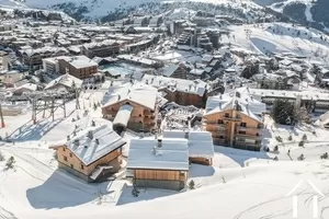 Unique 6 bedroom chalet - prestigious amenities  Ref # C6726(5178) 