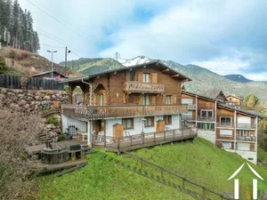 Chalet 6 rooms - mountain/village view morzine Ref # CWPM-7263625 