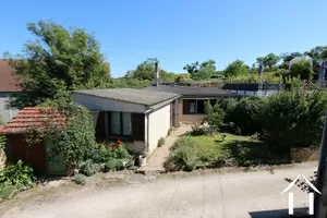 One storey house near vineyards Ref # CR5355BS 