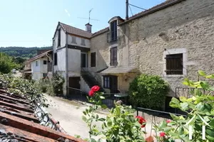 Small stone house near the vineyards Ref # CR5354bBS 