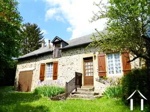 Beautiful farmhouse with spacious garden in hamlet Ref # MW5322L 
