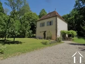 Beautifully renovated historic property with garden and views Ref # MW5401L 