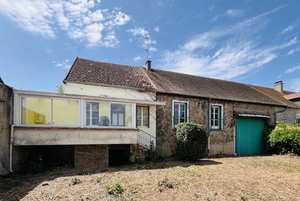 Two bedroom house with large barn and cellar Ref # BH5603M 
