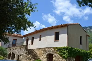 Character house with guesthouse and outbuildings at the foot of the Carroux. Ref # 09-6951 