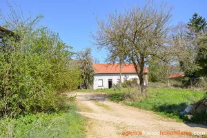 Small farm in a quiet location with 11,92 acres Ref # Li733 
