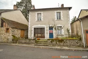 Your first house in France? Ref # Li808 