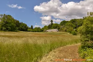 3 building plots with nice view Ref # Li814 