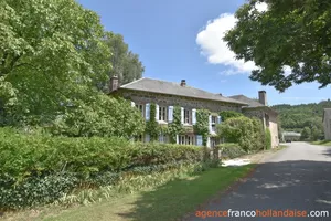 Charming village house with barn  Ref # Li840 