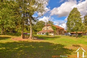 Alone with 50 acres in an idyllic location Ref # Li851 