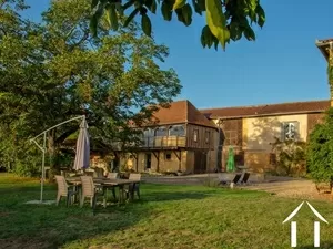 Beautifully renovated Gascon house on 6.6 hectares of land Ref # LBD491 