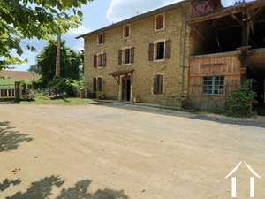 19th Century farmhouse, on 9,7 hectares of land Ref # LC4943 