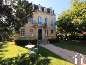 19th Century Maison de Maitre, on a 1500m² park Ref # LC4944 