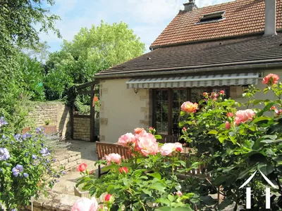 Village house for sale tonnerre, burgundy, PW3186B Image - 1
