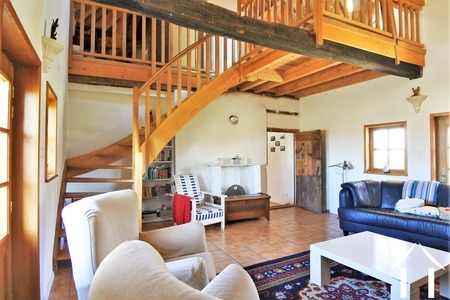 High living room with mezzanine