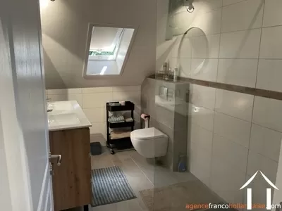 House for sale , Li1003 Image - 16