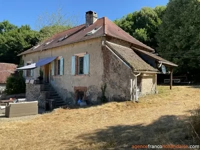 Remote renovated maison de campagne Ref # Li1003 