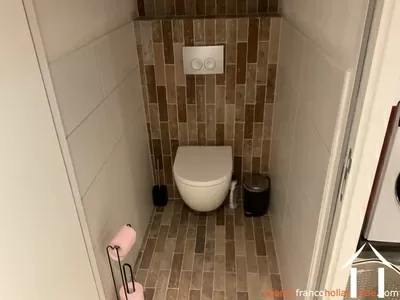 House for sale , Li1003 Image - 22