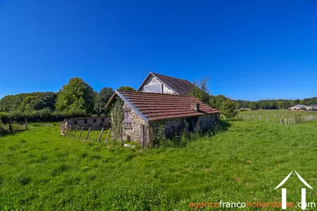 House for sale st germain les belles, limousin, Li1014 Image - 31
