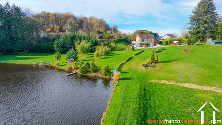 Country house with park and lake Ref # Li1022 