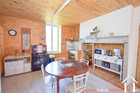 House with guest house for sale chamberet, limousin, Li1029 Image - 7
