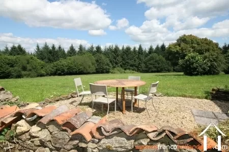 House for sale chalus, auvergne, Li1040 Image - 44