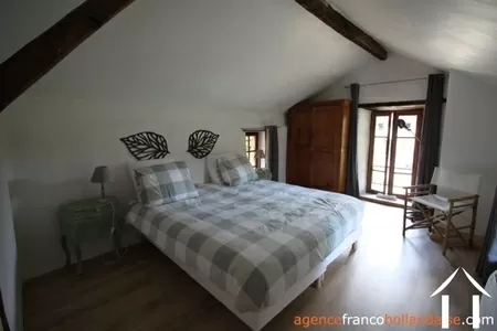 House for sale chalus, auvergne, Li1040 Image - 28