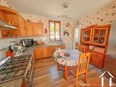 Village house for sale chateauneuf la foret, limousin, Li1043 Image - 4