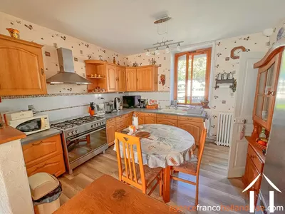 Village house for sale chateauneuf la foret, limousin, Li1043 Image - 5