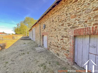 House for sale chateauneuf la foret, limousin, Li1048 Image - 40