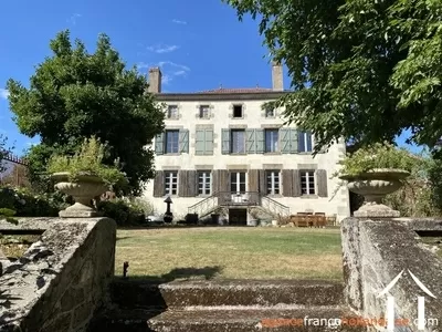 Statigious Maison de Maître  Ref # Li1057 