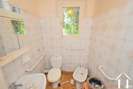 Village house for sale meilhards, limousin, Li1063 Image - 17