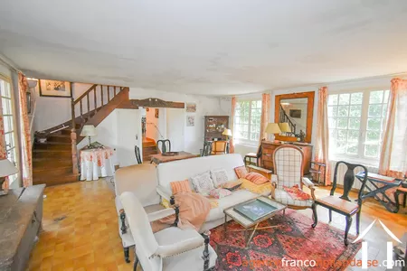 Village house for sale meilhards, limousin, Li1063 Image - 9