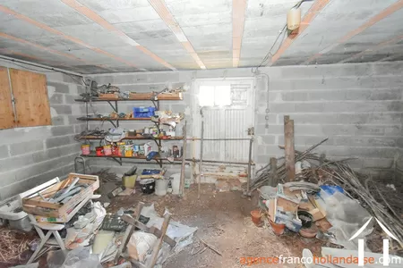 Village house for sale meilhards, limousin, Li1063 Image - 35