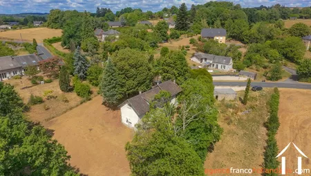 Village house for sale meilhards, limousin, Li1063 Image - 40