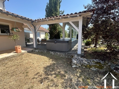 House with guest house for sale brouchaud, aquitaine, Li1068 Image - 35