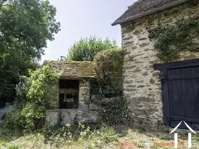 House with guest house for sale lubersac, limousin, Li1070 Image - 33