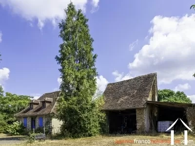 House with guest house for sale lubersac, limousin, Li1070 Image - 57