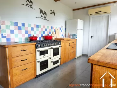House with guest house for sale lubersac, limousin, Li1070 Image - 23