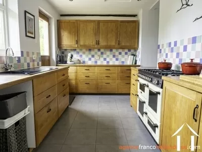 House with guest house for sale lubersac, limousin, Li1070 Image - 9