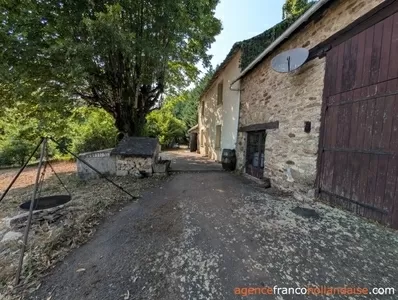 House for sale meilhards, limousin, Li1071 Image - 30