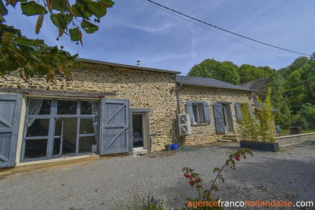 Converted barn in a secluded hamlet Ref # Li1076 