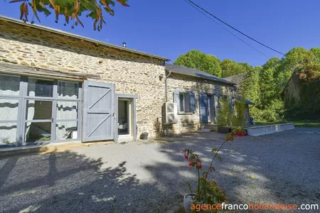 Converted barn in a secluded hamlet Ref # Li1076 