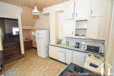 Village house for sale eymoutiers, limousin, Li892 Image - 4